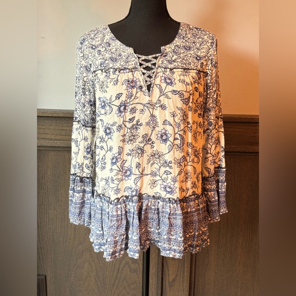 limny doll Tops - Dell Blue and Cream Boho Floral Vintage inspired Blouse NWT